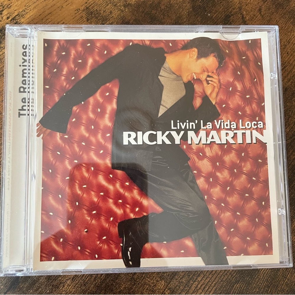 CD BUNDLE - Latin/Pop - J.Lo & Ricky Martin - Picture 8 of 16